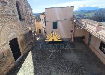 Foto 57 - Casa indipendente corso bonfini
 
22, Montalto delle Marche - foto 57