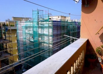 Balcone - Trilocale via Coronata, 35B, Genova (zona Cornigliano) - foto 7