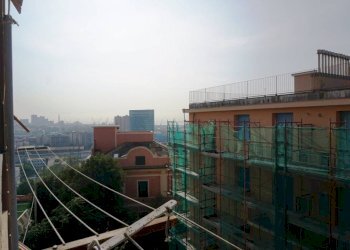 Vista - Trilocale via Coronata, 35B, Genova (zona Cornigliano) - foto 8