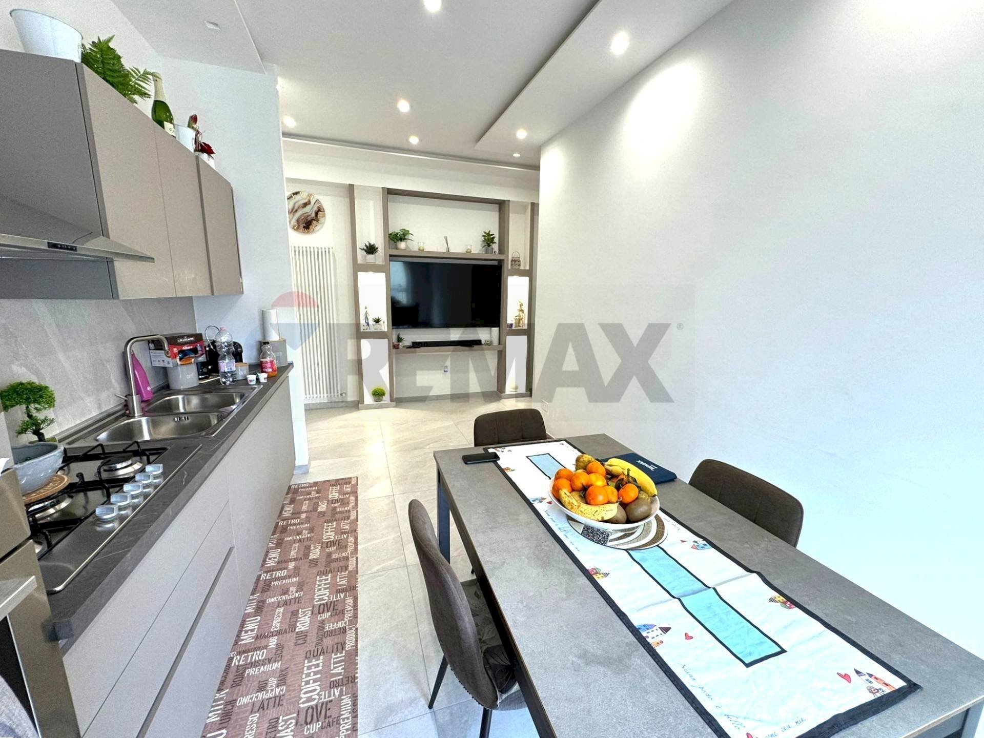 Cucina - Trilocale Via Pascoli
 
6, Trani - foto 2