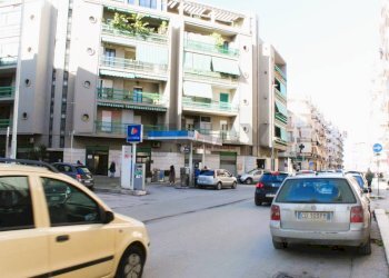 Edificio all\'aperto - Trilocale Via Pascoli
 
6, Trani - foto 4