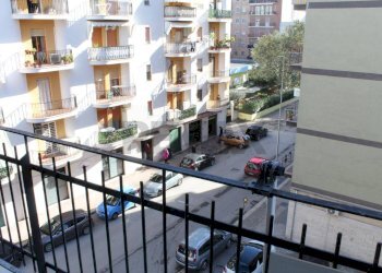 Balcone - Trilocale Via Pascoli
 
6, Trani - foto 6