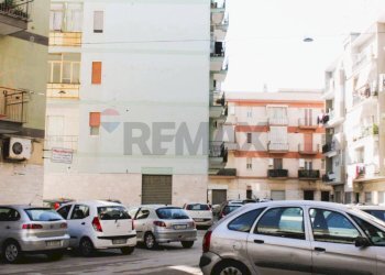 Edificio all\'aperto - Trilocale Via Pascoli
 
6, Trani - foto 7