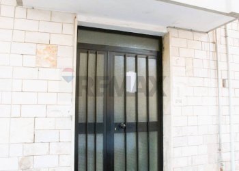 Edificio all\'aperto - Trilocale Via Pascoli
 
6, Trani - foto 9