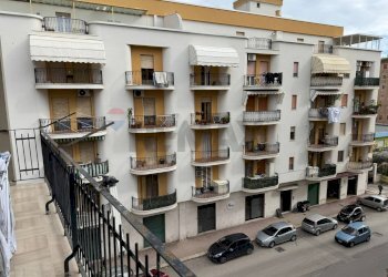 Edificio all\'aperto - Trilocale Via Pascoli
 
6, Trani - foto 21