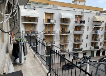 Balcone - Trilocale Via Pascoli
 
6, Trani - foto 23