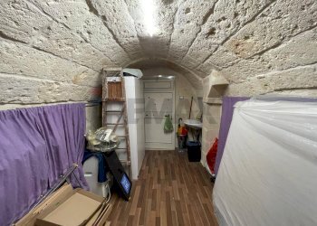 Cantinola - Monolocale Via Maiorano
 
55, Trani - foto 15