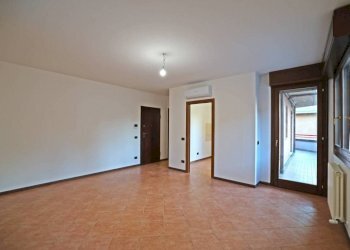 Soggiorno - Quadrilocale via Benvenuto Tisi da Garofalo, Bologna - foto 3