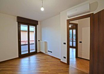 Camera da letto - Quadrilocale via Benvenuto Tisi da Garofalo, Bologna - foto 9