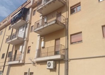 Facciata - Trilocale via Raoul Follerau, Benevento - foto 6