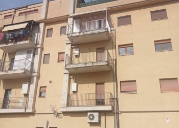 Facciata - Trilocale via Raoul Follerau, Benevento - foto 7