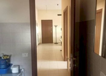 Corridoio - Trilocale via Raoul Follerau, Benevento - foto 19