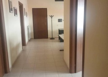 Corridoio - Trilocale via Raoul Follerau, Benevento - foto 20