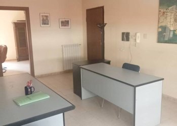 Ufficio - Trilocale via Raoul Follerau, Benevento - foto 37