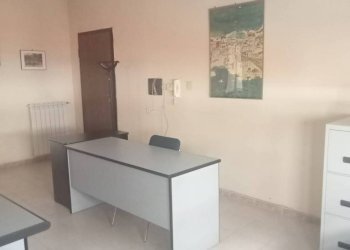 Ufficio - Trilocale via Raoul Follerau, Benevento - foto 39