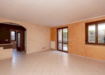 Cucina - Bilocale strada Rubattera, 25, Castiglione Torinese - foto 1