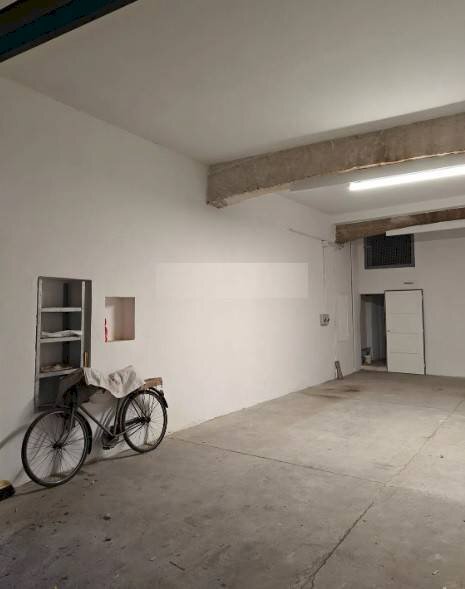 Box auto - Box vicolo Bianchetti, 2, Bologna (neighborhood Centro Storico) - photo 2