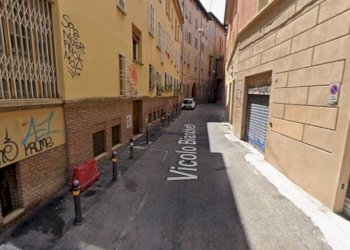 Zona - Box vicolo Bianchetti, 2, Bologna (zona Centro Storico) - foto 9