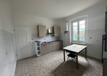 Cucina - Trilocale viale Carlo Canepa, Genova (zona Sestri Ponente) - foto 4