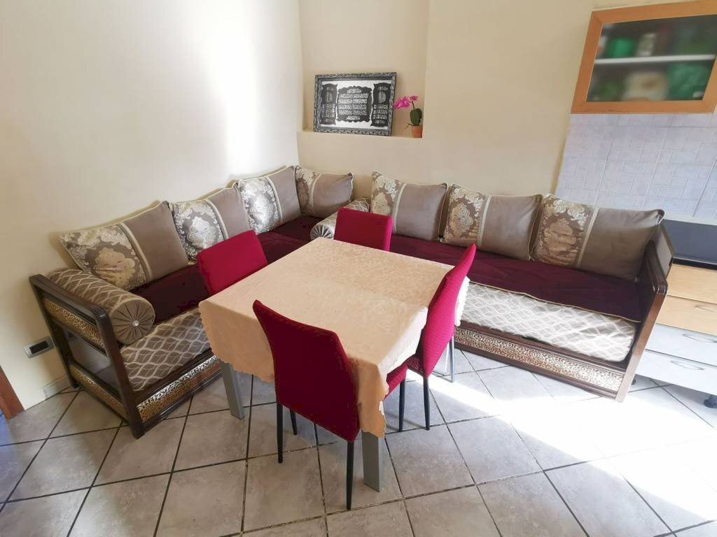 Salone - Two-room apartment via Sesia, 8, Torino (neighborhood Barriera Milano) - photo 2