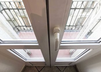Balcone - Two-room apartment via Sesia, 8, Torino (neighborhood Barriera Milano) - photo 24