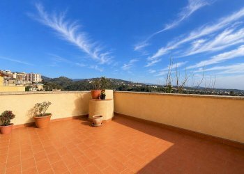 Foto 3 - Four-room apartment via Sensales, Catanzaro - photo 3