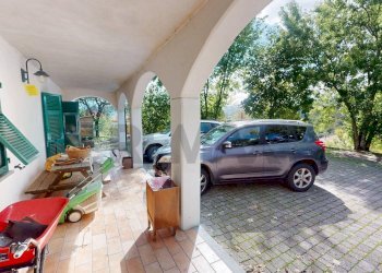 Terrazza - Villa Via Bozzolo
 
3, Brugnato - foto 12