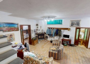 Soggiorno - Villa Via Bozzolo
 
3, Brugnato - foto 21