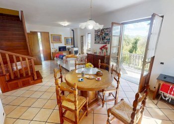 Sala da pranzo - Villa Via Bozzolo
 
3, Brugnato - foto 28