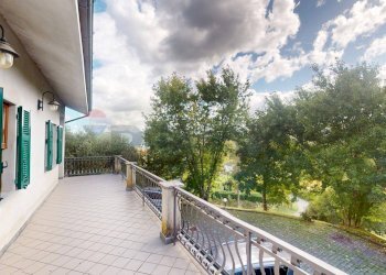 Balcone - Villa Via Bozzolo
 
3, Brugnato - foto 32