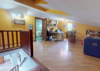 Hall / corridoio - Villa Via Bozzolo
 
3, Brugnato - foto 47