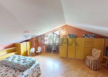 Camera / camera da letto - Villa Via Bozzolo
 
3, Brugnato - foto 50