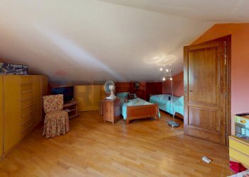 Camera / camera da letto - Villa Via Bozzolo
 
3, Brugnato - foto 62