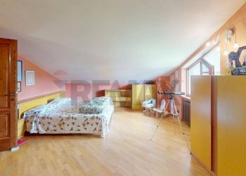 Camera / camera da letto - Villa Via Bozzolo
 
3, Brugnato - foto 65