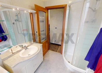 Bagno - Appartamento Salita Campasso Di San Nicola
 
4, Genova - foto 9
