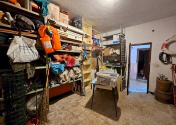 Dispensa di stoccaggio - Quadrilocale Via XXV Aprile
 
5, Portovenere - foto 51