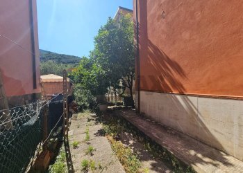 Giardino - Quadrilocale Via XXV Aprile
 
5, Portovenere - foto 58