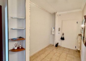 Ingresso - Appartamento via Giuseppe Garibaldi, 172, Pralungo - foto 4