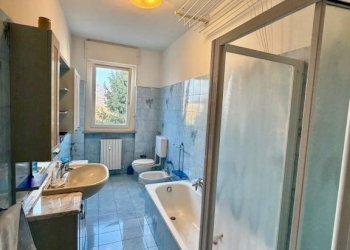 Bagno - Appartamento via Giuseppe Garibaldi, 172, Pralungo - foto 16