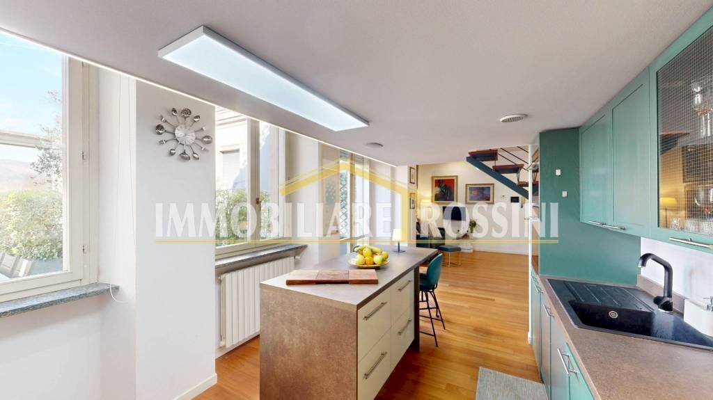 Cucina - Quadrilocale via Dalmazia, 63, Varese - foto 3
