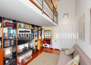 Stanza arredata - Quadrilocale via Dalmazia, 63, Varese - foto 27