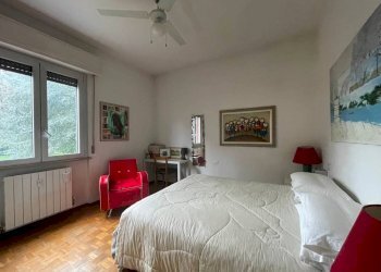 Camera da letto - Bilocale via Alessandro Manzoni, 12, Vimercate - foto 17