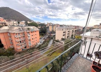 Camera da letto - Bilocale viale Primavera, Genova (zona Quarto) - foto 8