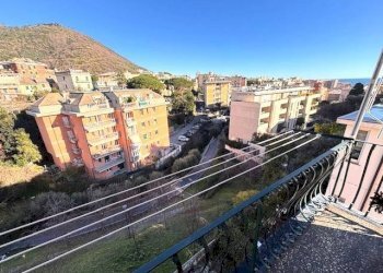 Vista - Bilocale viale Primavera, Genova (zona Quarto) - foto 9