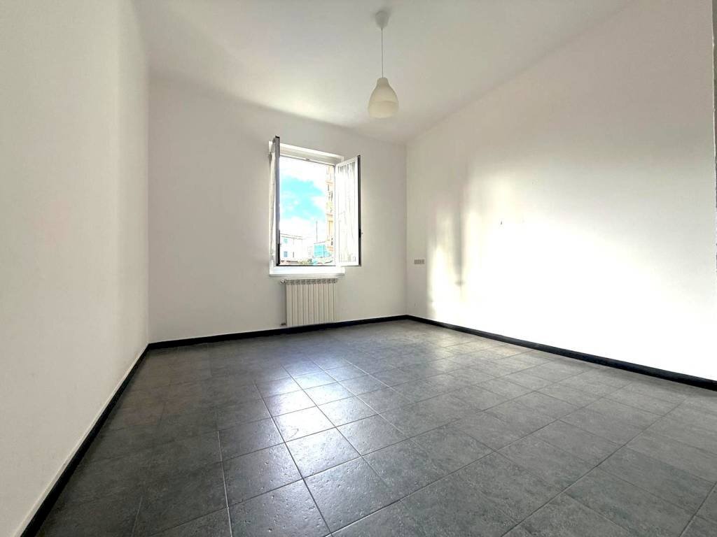 Camera da letto - Four-room apartment via Giuseppe Majorana, 12, Genova (neighborhood Quarto) - photo 1