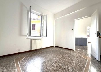 Camera da letto - Quadrilocale via Giuseppe Majorana, 12, Genova (zona Quarto) - foto 10