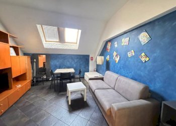 Salone - Appartamento piazza Fossatello, 1, Genova - foto 1