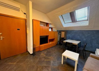 Salone - Appartamento piazza Fossatello, 1, Genova - foto 2