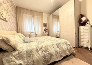 Camera da letto - Trilocale viale Pio VII, 50, Genova (zona Quarto) - foto 13