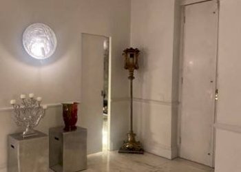 Interno palazzo - Four-room apartment piazza Borghese, Roma (neighborhood Centro Storico) - photo 3